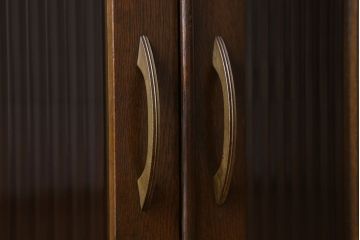 レトロ家具　和製アンティーク　モールガラス入り!大ぶりなレトロ本箱(ブックケース)(3)