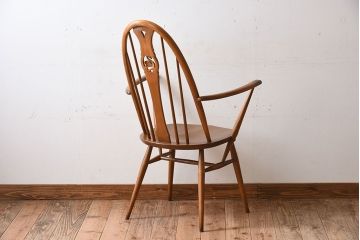 ヴィンテージ家具　イギリス　ERCOL(アーコール)　ビンテージ　スワンアームチェア(クエーカーチェア)(2)