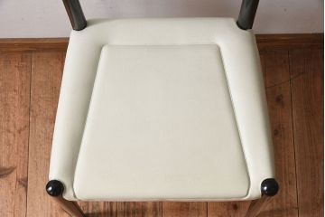 北欧家具　ビンテージ　Librenza　G-PLAN(ジープラン)　ダイニングチェア(モデル636)(2)