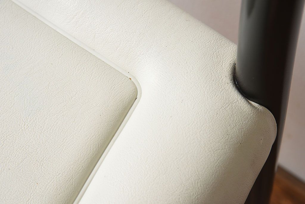 北欧家具　ビンテージ　Librenza　G-PLAN(ジープラン)　ダイニングチェア(モデル636)(2)