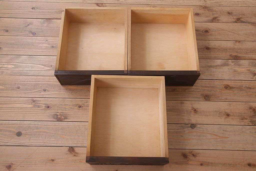 伝統工芸軽井沢彫　中古　チェスト(和タンス)