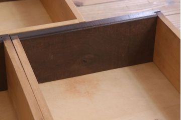 伝統工芸軽井沢彫　中古　チェスト(和タンス)