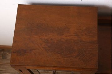 レトロ家具　昭和レトロ　ラフジュ工房オリジナルステンドグラス　ステンドグラス扉　ナラ材　古い木製の本箱
