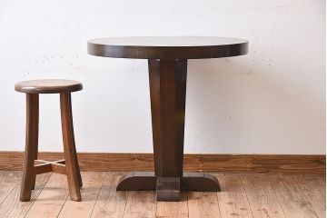 アンティーク家具　アンティーク　おしゃれな古い木製のラウンドカフェテーブル