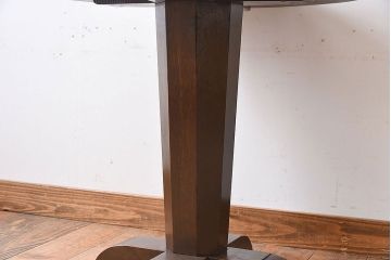 アンティーク家具　アンティーク　おしゃれな古い木製のラウンドカフェテーブル