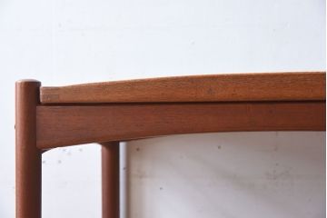 北欧家具　ビンテージ　デンマーク製　チーク材のキッチントロリー(キッチンワゴン)