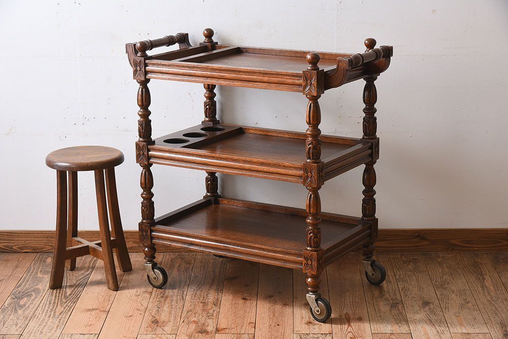 アンティーク雑貨　フランスアンティーク　オーク材!キャスター付きワゴン