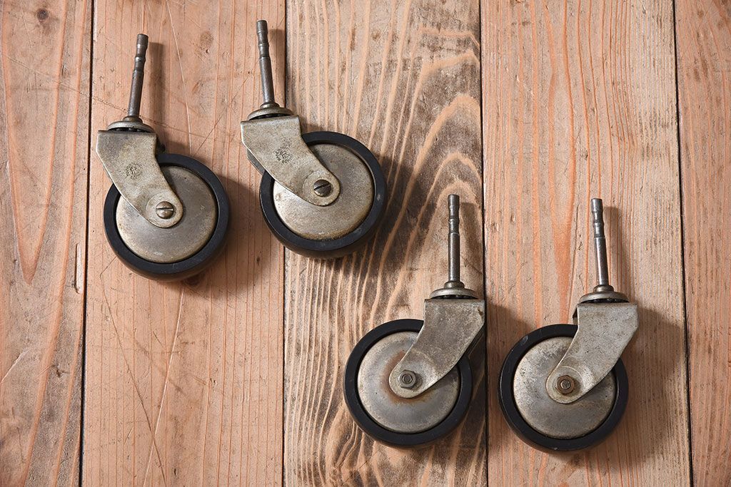 アンティーク雑貨　フランスアンティーク　オーク材!キャスター付きワゴン