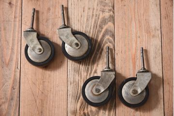 アンティーク雑貨　フランスアンティーク　オーク材!キャスター付きワゴン