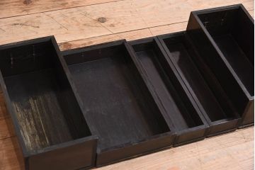 アンティーク家具　総欅材　漆塗り　和製アンティークの箱膳(収納箱・小引き出し)