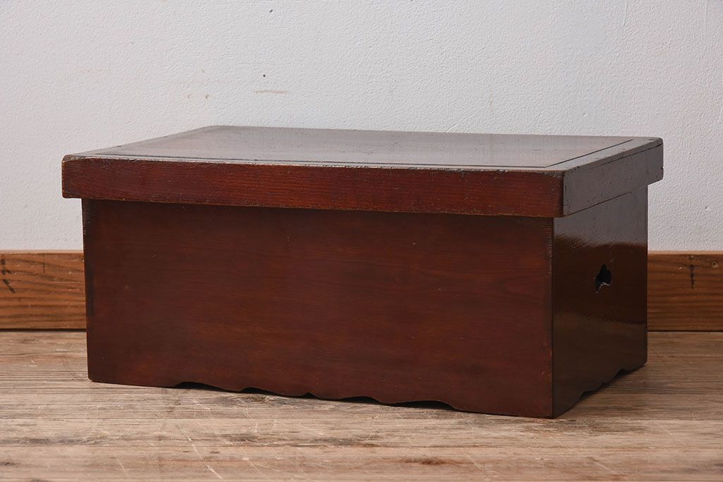 アンティーク家具　総欅材　漆塗り　和製アンティークの箱膳(収納箱・小引き出し)