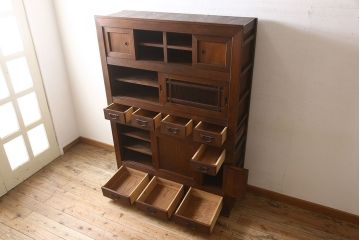 アンティーク家具　大正期　和モダンスタイル　アンティーク水屋箪笥