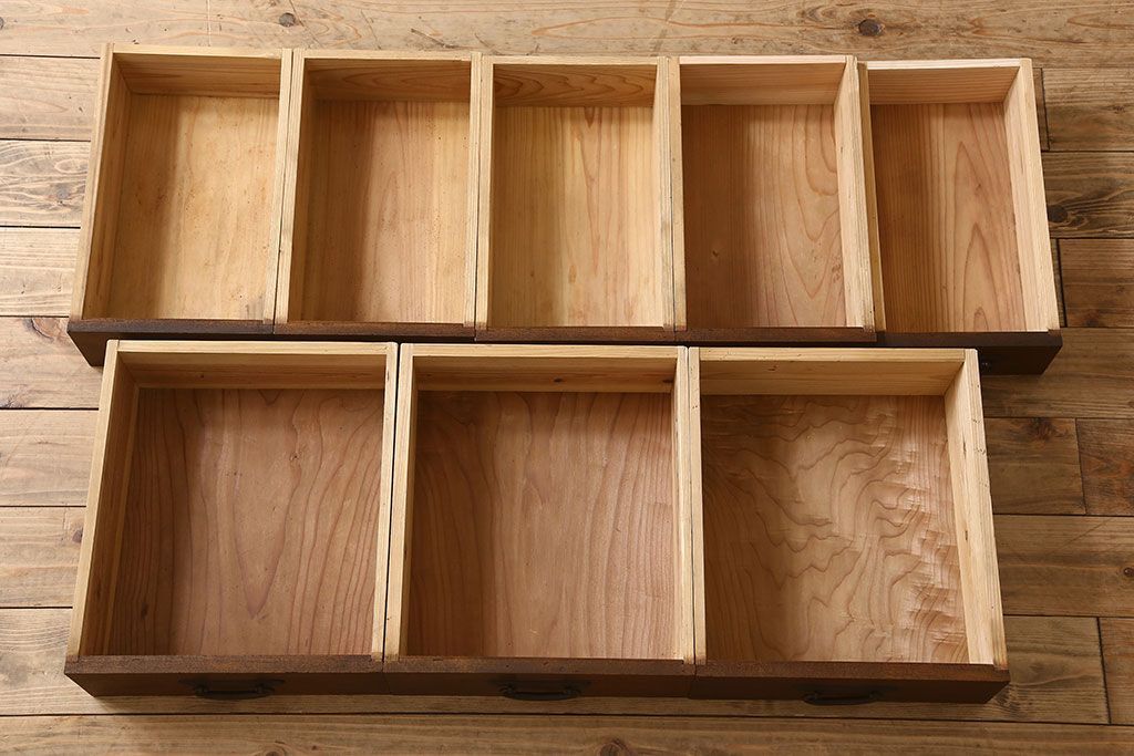 アンティーク家具　大正期　和モダンスタイル　アンティーク水屋箪笥