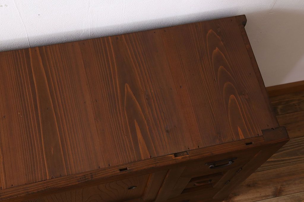 アンティーク家具　大正期　和モダンスタイル　アンティーク水屋箪笥