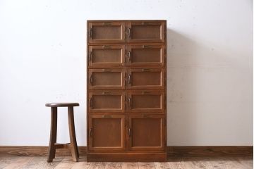 アンティーク家具　和製アンティーク　小ぶりな木製ロッカー