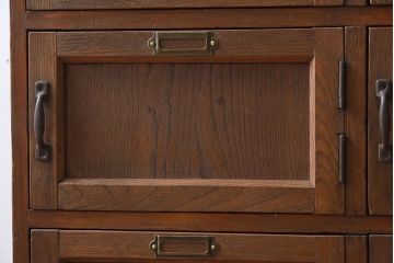 アンティーク家具　和製アンティーク　小ぶりな木製ロッカー