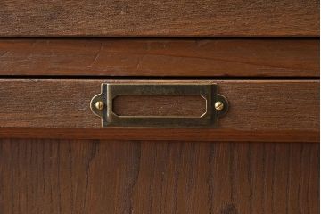 アンティーク家具　和製アンティーク　小ぶりな木製ロッカー