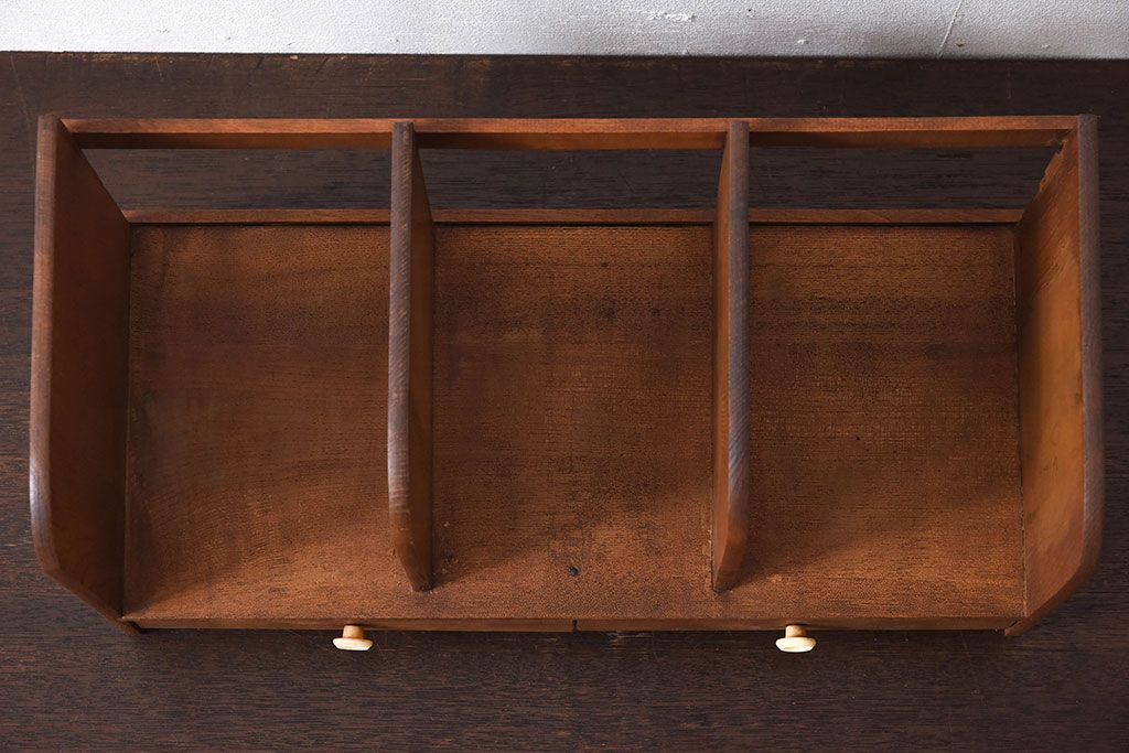 アンティーク雑貨　古い木味のレトロなアンティーク引き出し付き本立て(3)