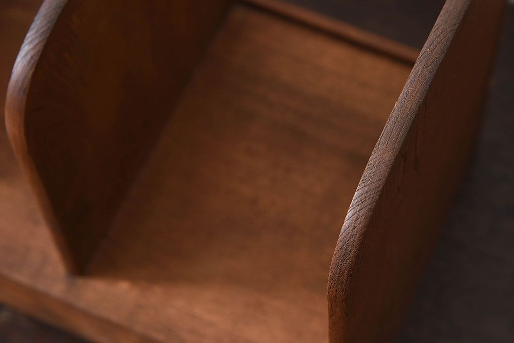 アンティーク雑貨　古い木味のレトロなアンティーク引き出し付き本立て(3)