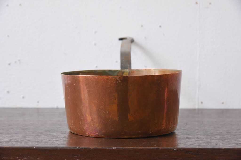 アンティーク雑貨　ヨーロッパビンテージ　銅製　シャビーな片手鍋5つセット