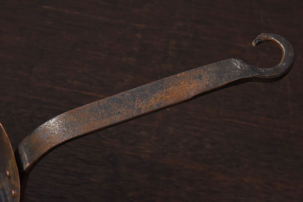 アンティーク雑貨　ヨーロッパビンテージ　銅製　シャビーな片手鍋5つセット