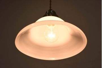 昭和レトロ　白いガラス　古い天井照明(電笠照明)(1)