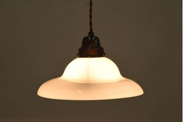 昭和レトロ　白いガラス　古い天井照明(電笠照明)(2)