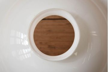 昭和レトロ　白いガラス　古い天井照明(電笠照明)(2)