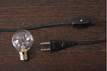 中古　ステンドグラスシェードのスタンドライト(照明)(2)