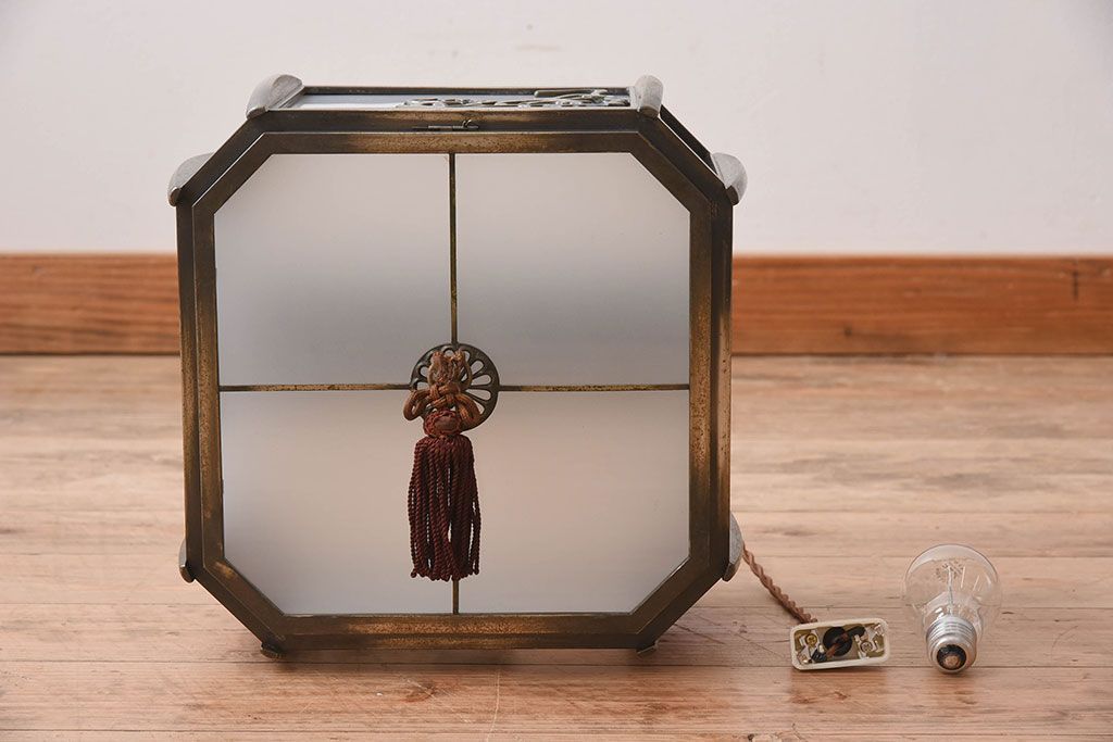 当時物色ガラス　飾り房付き　アンティーク天井照明