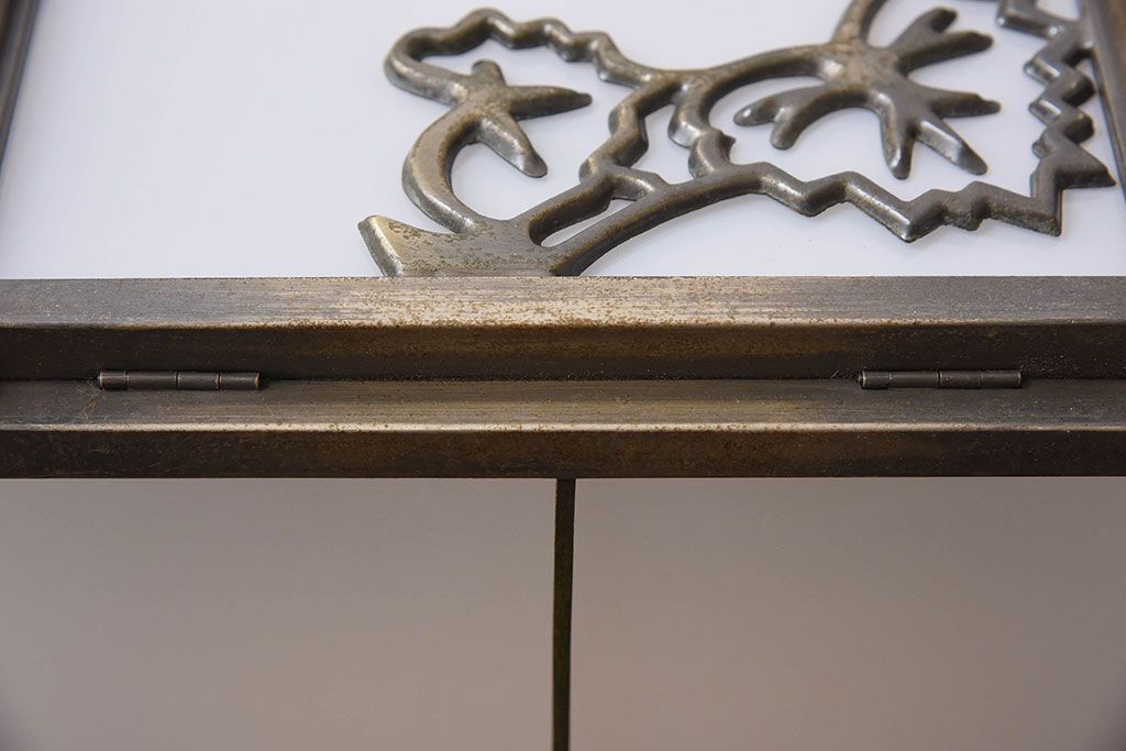 当時物色ガラス　飾り房付き　アンティーク天井照明