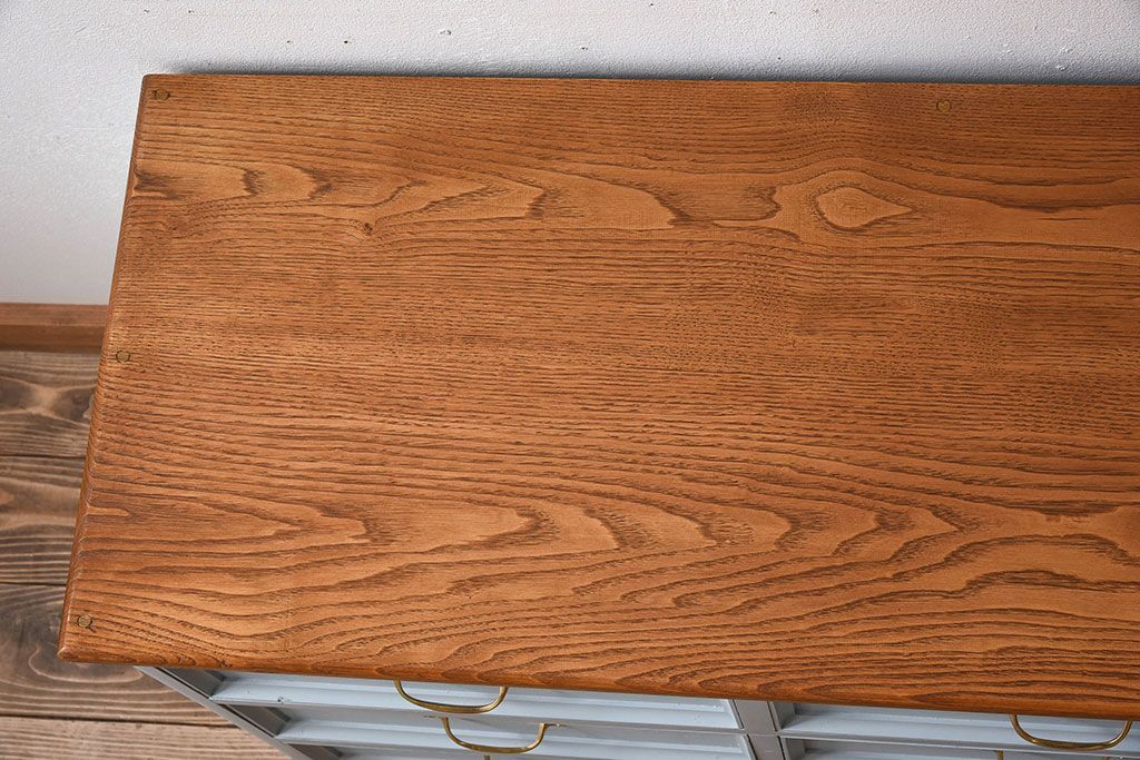 アンティーク家具　水色グレーペイント!おしゃれなローチェスト(ローボード)(2)