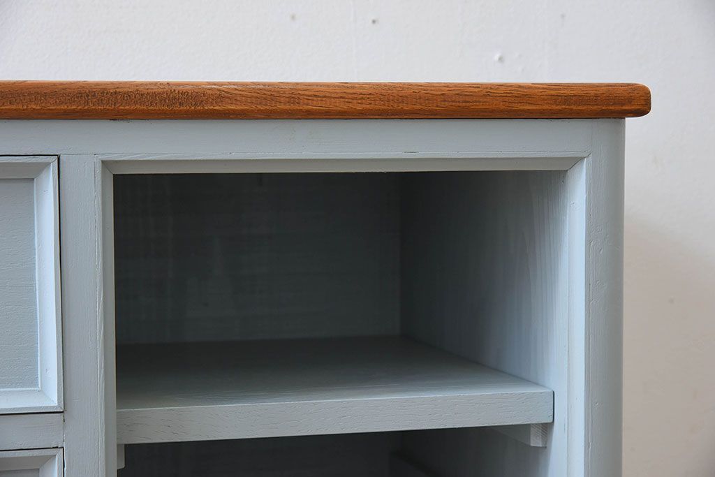 アンティーク家具　水色グレーペイント!おしゃれなローチェスト(ローボード)(2)