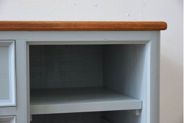 アンティーク家具　水色グレーペイント!おしゃれなローチェスト(ローボード)(2)