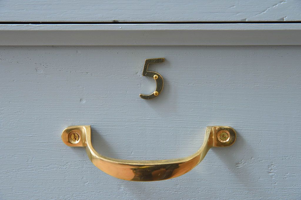 アンティーク家具　水色グレーペイント!おしゃれなローチェスト(ローボード)(2)