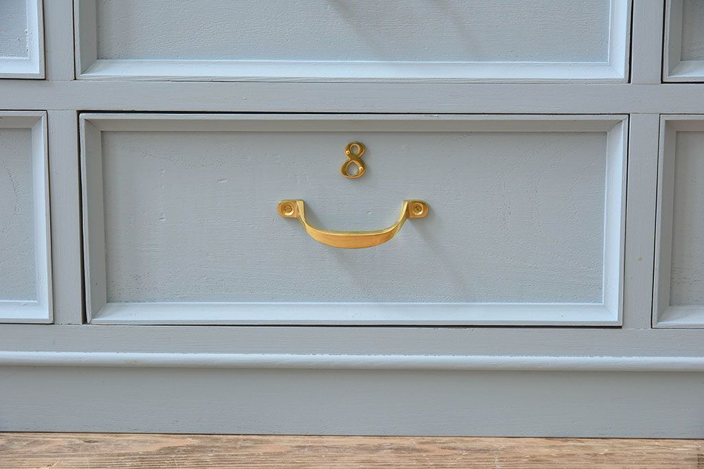 アンティーク家具　水色グレーペイント!おしゃれなローチェスト(ローボード)(2)