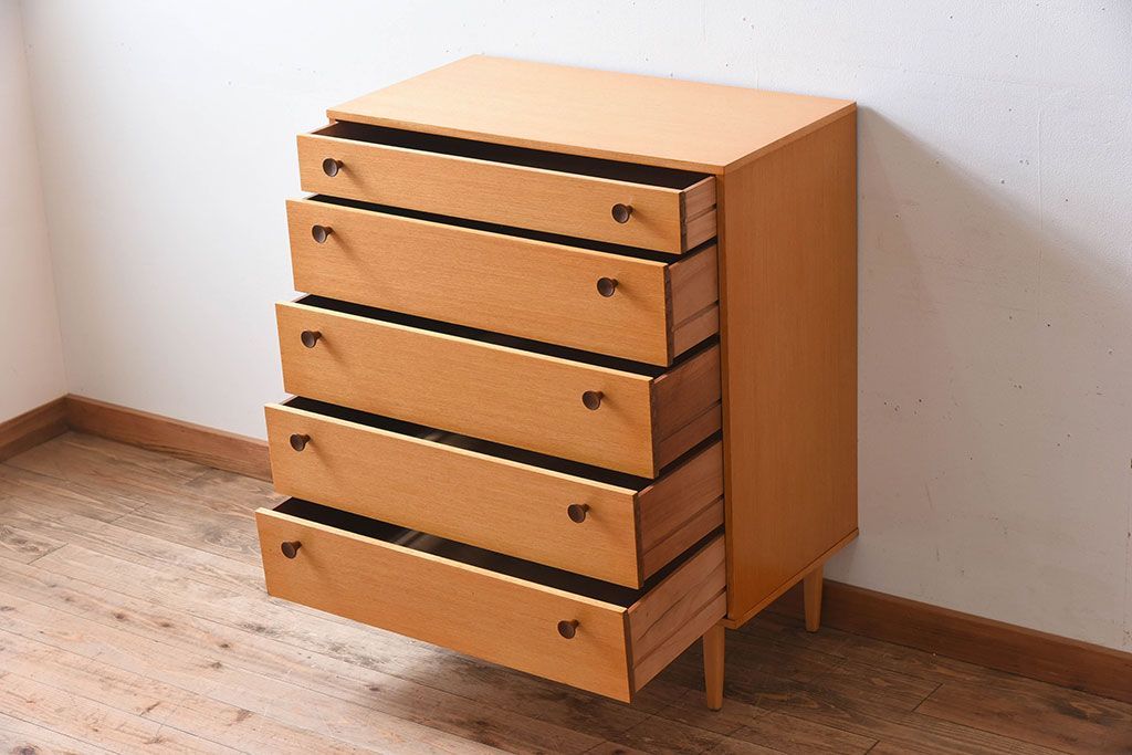 中古　ビンテージ　ベルギー製　脚付きチェスト