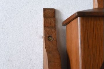 アンティーク雑貨　イギリスアンティーク　飾り棚付き!木製キャ二スター6点セット