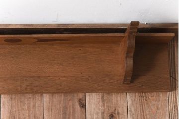 アンティーク雑貨　イギリスアンティーク　飾り棚付き!木製キャ二スター6点セット