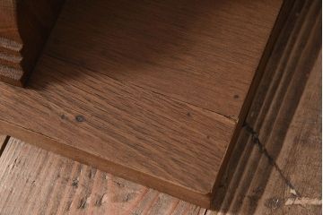 アンティーク雑貨　イギリスアンティーク　飾り棚付き!木製キャ二スター6点セット