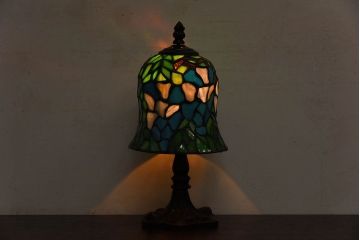中古　ステンドグラスシェードのスタンドライト(照明)(1)