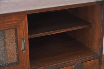 アンティーク家具　結霜ガラス引き戸　丸金具　鉄脚付きローボード