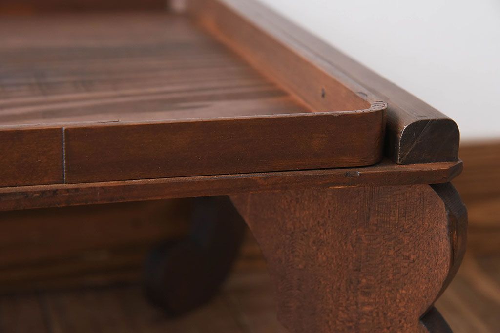 アンティーク雑貨　大正昭和期　檜・桂材製!アンティークのお膳