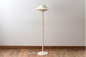 北欧ビンテージ　LYFA　ADINA　デンマーク製フロアスタンド照明(ライト)