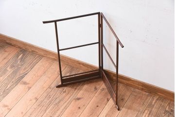 アンティーク雑貨　桑材製　古い木の味わい深い小さなアンティーク衣桁