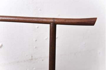 アンティーク雑貨　桑材製　古い木の味わい深い小さなアンティーク衣桁