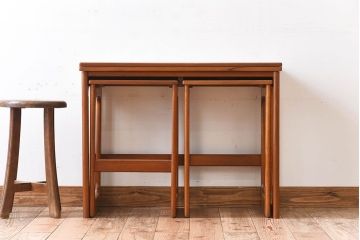 ヴィンテージ家具　北欧ビンテージ　A.H&Mackintosh(マッキントッシュ)　エクステンションネストテーブル