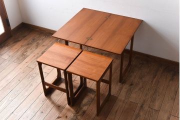 ヴィンテージ家具　北欧ビンテージ　A.H&Mackintosh(マッキントッシュ)　エクステンションネストテーブル