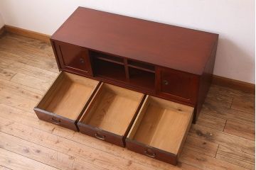 アンティーク家具　和製アンティーク　前面欅材の時代箪笥ローボード