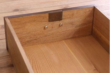 アンティーク家具　和製アンティーク　前面欅材の時代箪笥ローボード